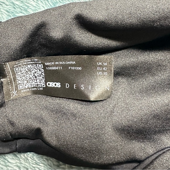 ASOS DESIGN Truly underboob bandeau bra - Medium - NEW - Picture 7 of 8